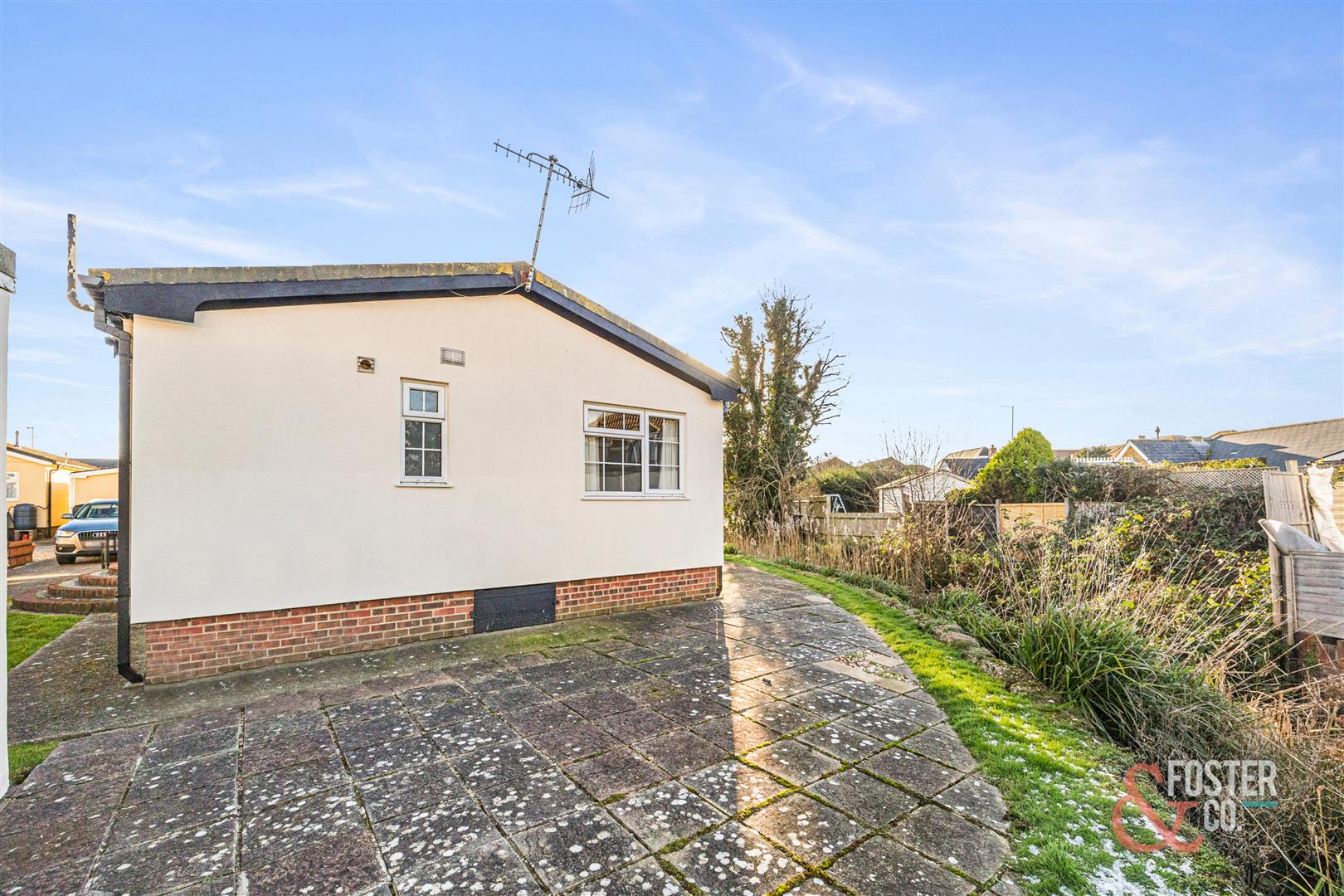 Willowbrook park, Old salts farm road, Lancing Foster & Co.